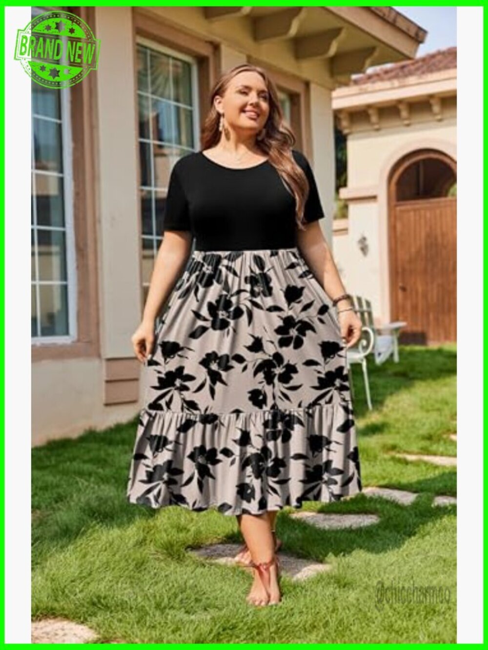 Plus Size Short Sleeve Maxi Dress with Pockets Tiered Flowy - Picture 2 of 7